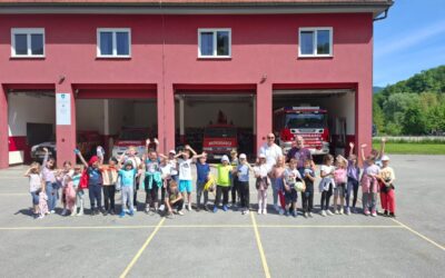 Sunčan dan za igru, druženje i posjet vatrogascima