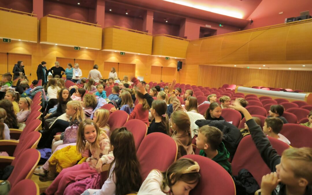 Učenici razredne nastave u Krapini na animiranom filmu