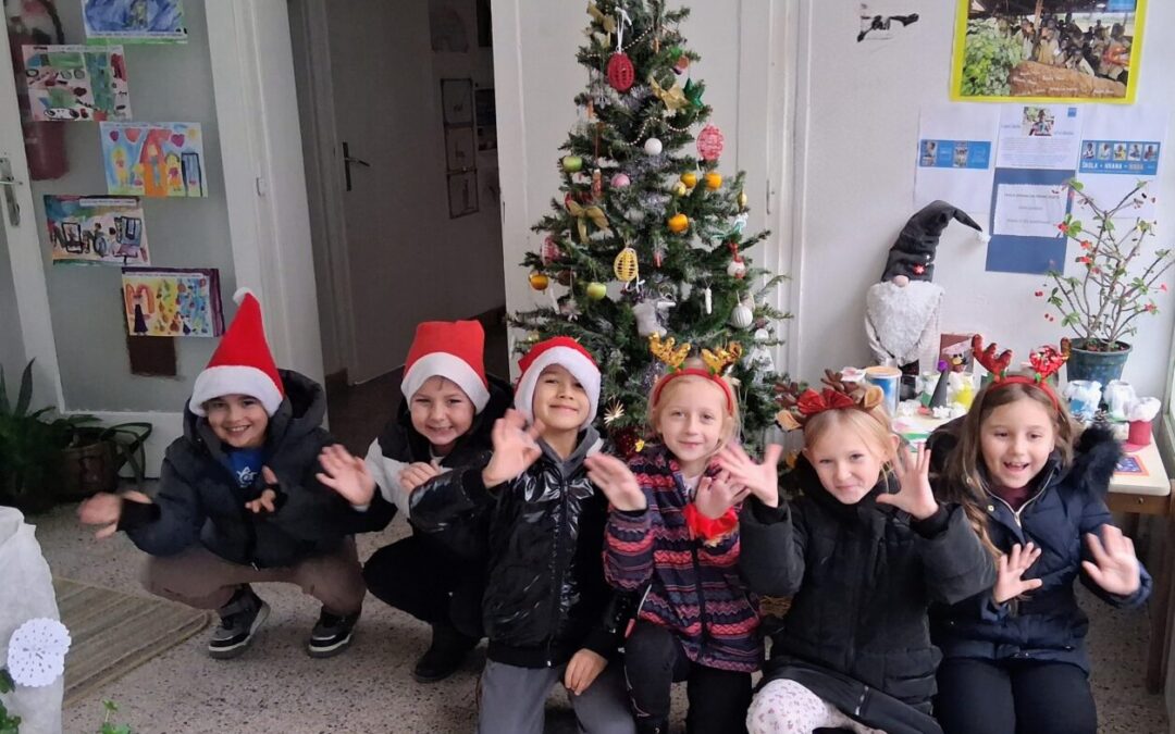 Sretan i blagoslovljen Božić te puno radosti, zdravlja i uspjeha u novoj godini žele vam učenici i djelatnici PŠ Brezno!