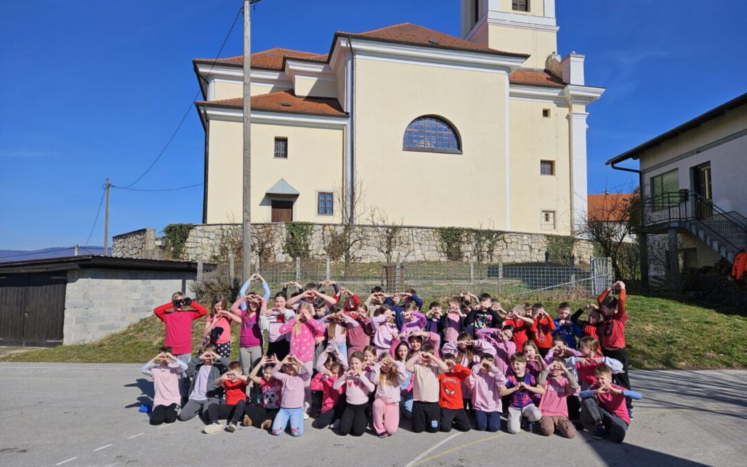 Dan ružičastih majica